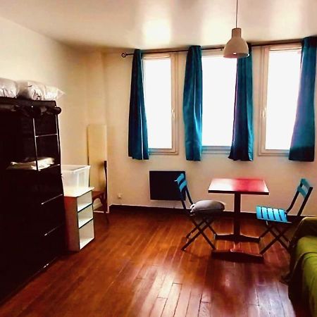 Ferienwohnung Au Coeur Du 18Eme Arrondissement Proche De Montmarte Et Des Jeux Olympiques Paris Exterior foto